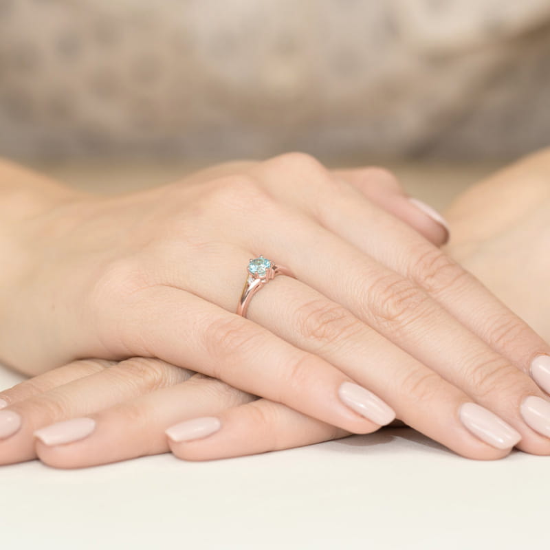 Pierścionek Topaz 0,50ct różowe złoto 5 Pierścionek Topaz 0,50ct różowe złoto - obrazek 4