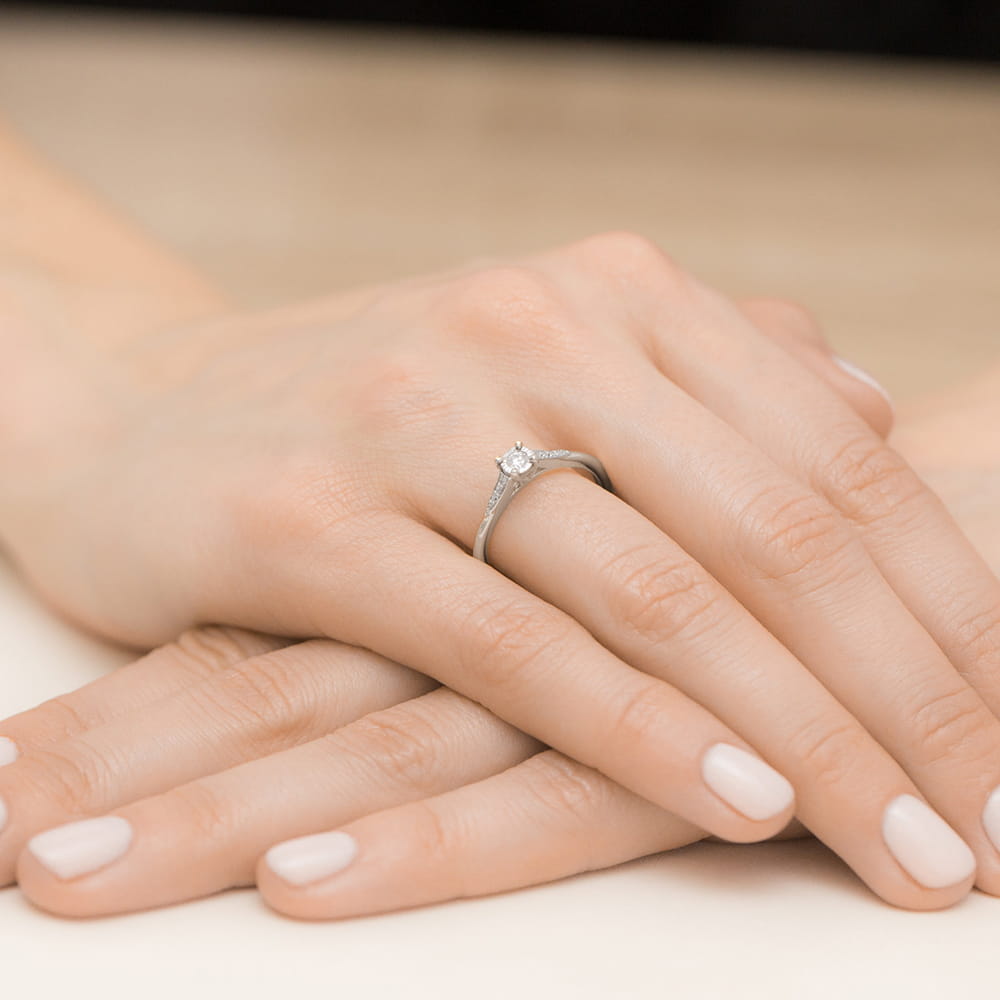 Pierścionek Diament 0,08ct białe złoto 5 Pierścionek Diament 0,08ct białe złoto - obrazek 4