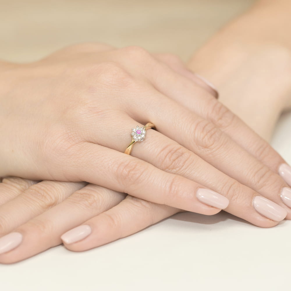 Pierścionek Różowy Topaz 0,13ct żółte złoto 5 Pierścionek Różowy Topaz 0,13ct żółte złoto - obrazek 4
