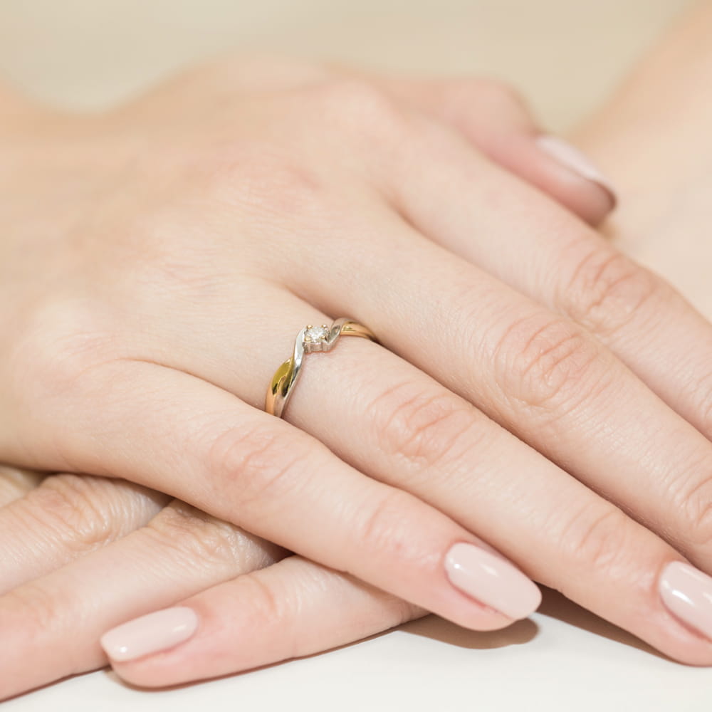 Pierścionek Diament 0,08ct żółte złoto 5 Pierścionek Diament 0,08ct żółte złoto - obrazek 4