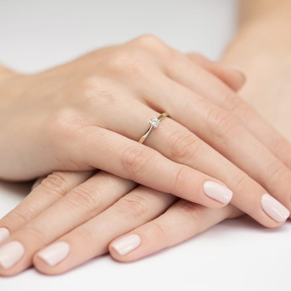 Pierścionek Diament 0,15ct żółte złoto 5 Pierścionek Diament 0,15ct żółte złoto - obrazek 4
