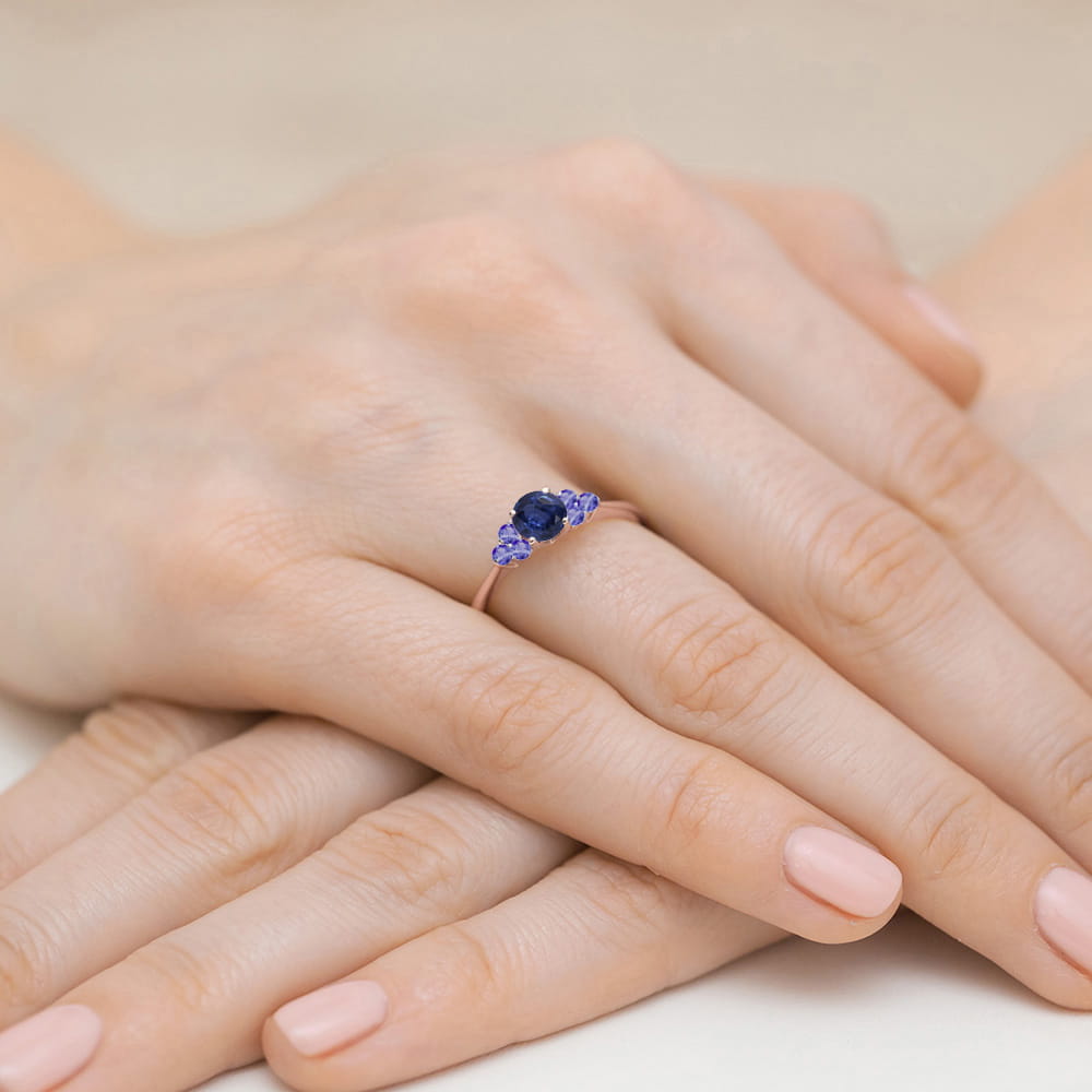 Pierścionek Szafir 0,50ct różowe złoto 5 Pierścionek Szafir 0,50ct różowe złoto - obrazek 4